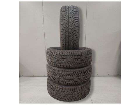 CONTINENTAL Copertura Usata 215/55R17 TS870P 94H DOT23 50% 3PMSF