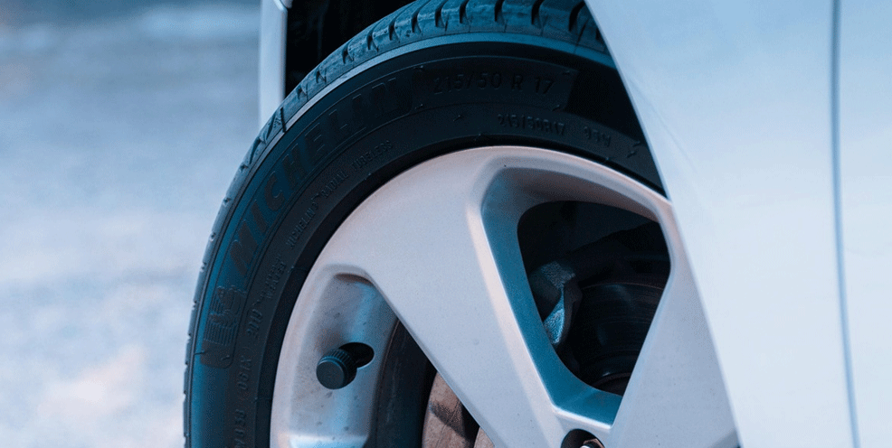 Come montare pneumatici alternativi non a libretto?